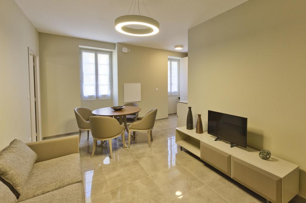 LʼÎle-Rousse Residence Pidrinella חדר תמונה